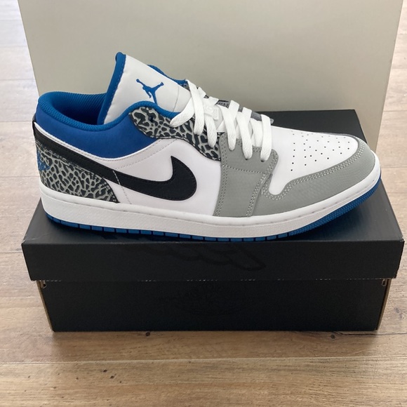 Jordan 1 low SE true blue mens size 10 and 11 - Picture 3 of 8